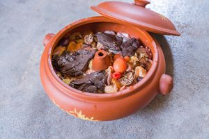 Steam-pot Chicken (Qiguo Ji)