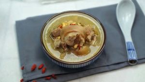 Fresh Gastrodia & Cured Trotter Soup